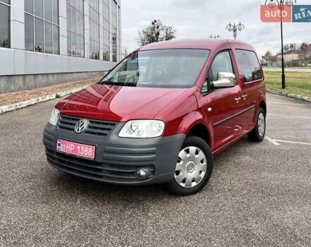 Красный Фольксваген Кадди, объемом двигателя 1.6 л и пробегом 220 тыс. км за 6950 $, фото 7 на Automoto.ua