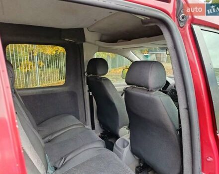 Фольксваген Кадди 2005 в Тернополе на Automoto.ua Красный Фольксваген Кадди, объемом двигателя 1.6 л и пробегом 336 тыс. км за 4950 $, фото 7 на Automoto.ua