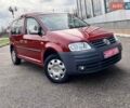 Красный Фольксваген Кадди, объемом двигателя 1.6 л и пробегом 220 тыс. км за 6950 $, фото 4 на Automoto.ua