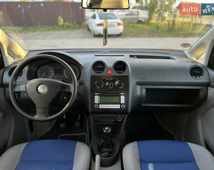 Фольксваген Кадди 2006 в Виннице на Automoto.ua Красный Фольксваген Кадди, объемом двигателя 1.6 л и пробегом 200 тыс. км за 6800 $, фото 37 на Automoto.ua