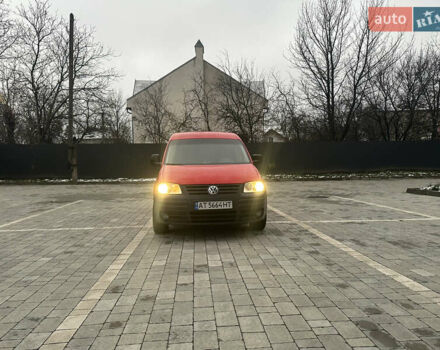 Красный Фольксваген Кадди, объемом двигателя 1.97 л и пробегом 230 тыс. км за 4800 $, фото 4 на Automoto.ua