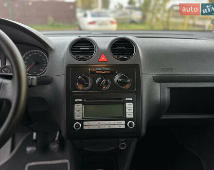 Фольксваген Кадди 2006 в Виннице на Automoto.ua Красный Фольксваген Кадди, объемом двигателя 1.6 л и пробегом 200 тыс. км за 6800 $, фото 30 на Automoto.ua