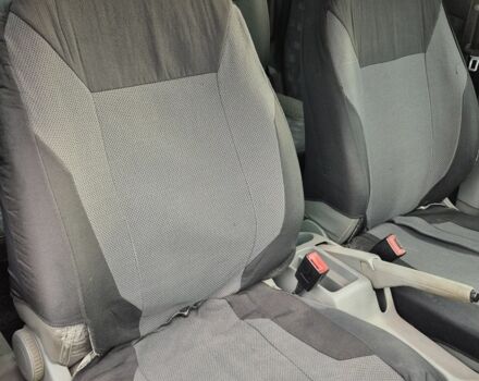 Червоний Фольксваген Кадді, об'ємом двигуна 2 л та пробігом 260 тис. км за 5500 $, фото 18 на Automoto.ua