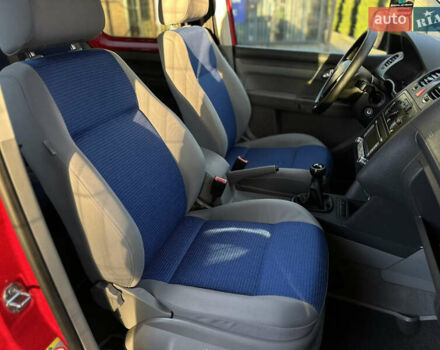 Фольксваген Кадди 2006 в Виннице на Automoto.ua Красный Фольксваген Кадди, объемом двигателя 1.6 л и пробегом 200 тыс. км за 6800 $, фото 41 на Automoto.ua