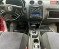 Красный Фольксваген Кадди, объемом двигателя 1.9 л и пробегом 228 тыс. км за 5999 $, фото 14 на Automoto.ua