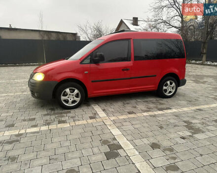 Красный Фольксваген Кадди, объемом двигателя 1.97 л и пробегом 230 тыс. км за 4800 $, фото 10 на Automoto.ua