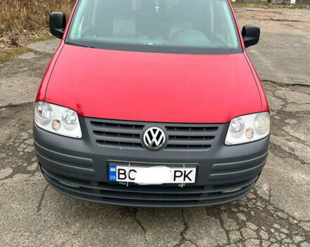 Красный Фольксваген Кадди, объемом двигателя 1.97 л и пробегом 300 тыс. км за 5500 $, фото 1 на Automoto.ua