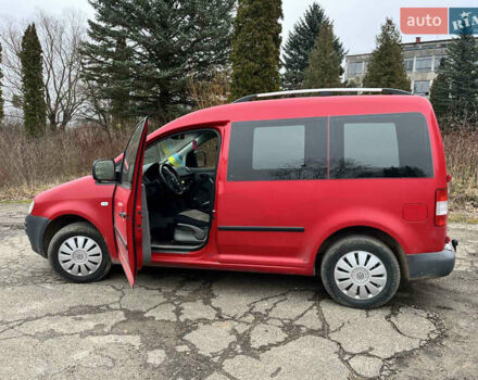 Красный Фольксваген Кадди, объемом двигателя 1.97 л и пробегом 300 тыс. км за 5500 $, фото 7 на Automoto.ua
