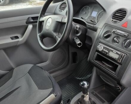 Червоний Фольксваген Кадді, об'ємом двигуна 2 л та пробігом 260 тис. км за 5500 $, фото 17 на Automoto.ua