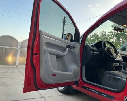 Красный Фольксваген Кадди, объемом двигателя 1.9 л и пробегом 269 тыс. км за 7000 $, фото 22 на Automoto.ua