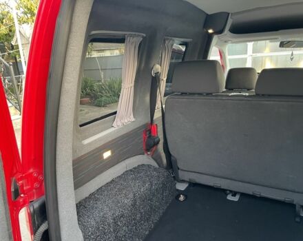 Красный Фольксваген Кадди, объемом двигателя 1.9 л и пробегом 269 тыс. км за 7000 $, фото 16 на Automoto.ua