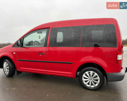 Червоний Фольксваген Кадді, об'ємом двигуна 1.9 л та пробігом 227 тис. км за 5700 $, фото 5 на Automoto.ua