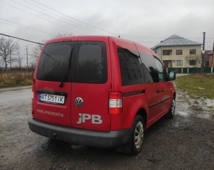 Красный Фольксваген Кадди, объемом двигателя 2 л и пробегом 226 тыс. км за 4600 $, фото 6 на Automoto.ua
