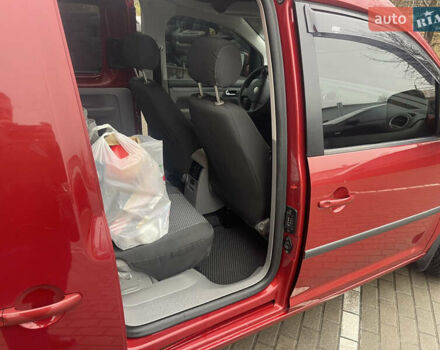 Красный Фольксваген Кадди, объемом двигателя 1.98 л и пробегом 250 тыс. км за 7500 $, фото 15 на Automoto.ua