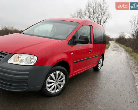 Червоний Фольксваген Кадді, об'ємом двигуна 1.9 л та пробігом 227 тис. км за 5700 $, фото 4 на Automoto.ua