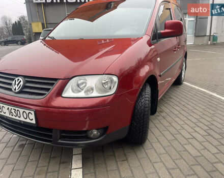 Красный Фольксваген Кадди, объемом двигателя 1.98 л и пробегом 250 тыс. км за 7500 $, фото 2 на Automoto.ua