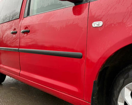 Червоний Фольксваген Кадді, об'ємом двигуна 1.9 л та пробігом 227 тис. км за 5700 $, фото 2 на Automoto.ua