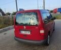 Красный Фольксваген Кадди, объемом двигателя 1.39 л и пробегом 237 тыс. км за 6500 $, фото 3 на Automoto.ua