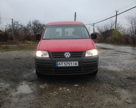 Красный Фольксваген Кадди, объемом двигателя 2 л и пробегом 226 тыс. км за 4600 $, фото 1 на Automoto.ua