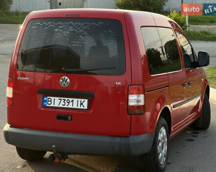 Красный Фольксваген Кадди, объемом двигателя 1.6 л и пробегом 220 тыс. км за 6299 $, фото 9 на Automoto.ua