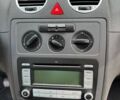 Красный Фольксваген Кадди, объемом двигателя 1.6 л и пробегом 211 тыс. км за 6899 $, фото 27 на Automoto.ua