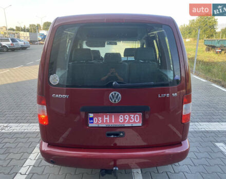 Красный Фольксваген Кадди, объемом двигателя 1.6 л и пробегом 173 тыс. км за 6299 $, фото 9 на Automoto.ua