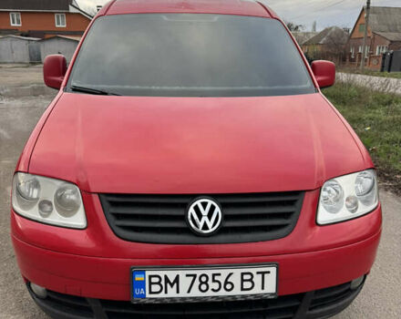 Красный Фольксваген Кадди, объемом двигателя 1.6 л и пробегом 218 тыс. км за 7200 $, фото 1 на Automoto.ua