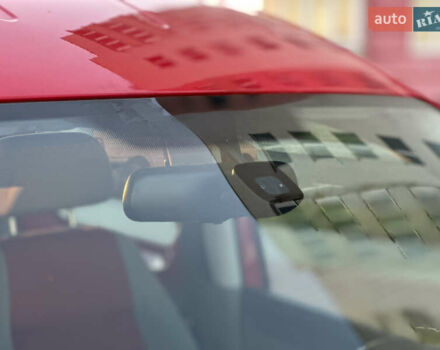 Красный Фольксваген Кадди, объемом двигателя 1.6 л и пробегом 210 тыс. км за 8999 $, фото 35 на Automoto.ua