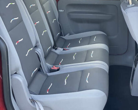 Красный Фольксваген Кадди, объемом двигателя 1.6 л и пробегом 173 тыс. км за 6299 $, фото 14 на Automoto.ua