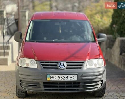 Червоний Фольксваген Кадді, об'ємом двигуна 1.39 л та пробігом 204 тис. км за 4800 $, фото 1 на Automoto.ua