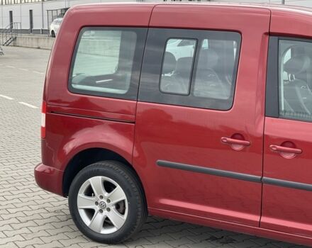 Красный Фольксваген Кадди, объемом двигателя 1.6 л и пробегом 173 тыс. км за 7300 $, фото 14 на Automoto.ua