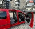 Красный Фольксваген Кадди, объемом двигателя 1.6 л и пробегом 220 тыс. км за 7700 $, фото 1 на Automoto.ua
