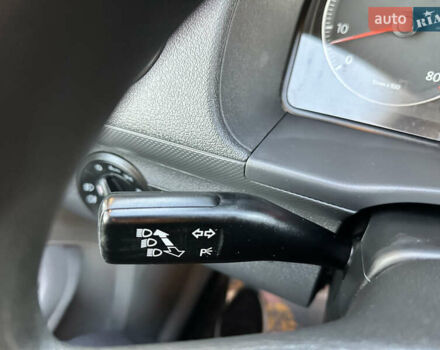 Красный Фольксваген Кадди, объемом двигателя 1.6 л и пробегом 210 тыс. км за 8999 $, фото 83 на Automoto.ua