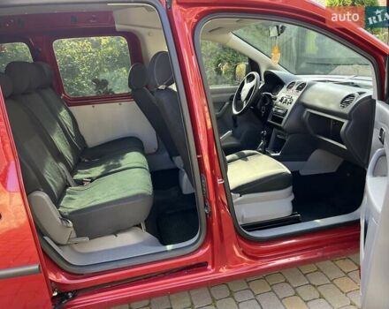 Червоний Фольксваген Кадді, об'ємом двигуна 1.39 л та пробігом 204 тис. км за 4800 $, фото 10 на Automoto.ua