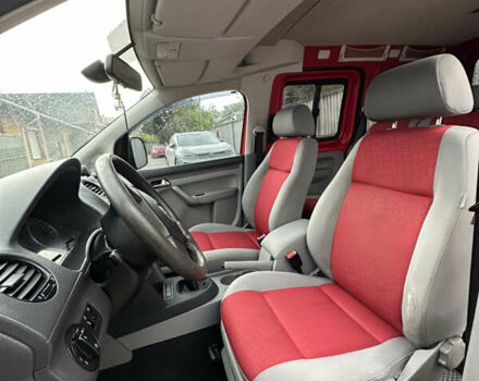 Червоний Фольксваген Кадді, об'ємом двигуна 1.98 л та пробігом 224 тис. км за 6900 $, фото 8 на Automoto.ua