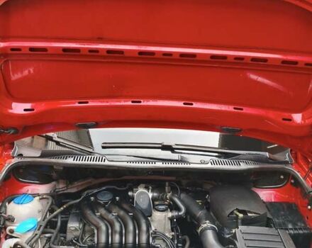 Червоний Фольксваген Кадді, об'ємом двигуна 2 л та пробігом 188 тис. км за 9300 $, фото 18 на Automoto.ua