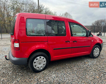 Красный Фольксваген Кадди, объемом двигателя 1.6 л и пробегом 189 тыс. км за 7650 $, фото 6 на Automoto.ua