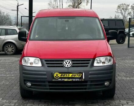 Красный Фольксваген Кадди, объемом двигателя 2 л и пробегом 224 тыс. км за 7000 $, фото 1 на Automoto.ua