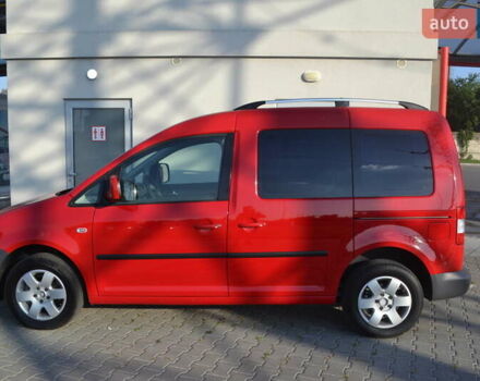 Красный Фольксваген Кадди, объемом двигателя 1.6 л и пробегом 185 тыс. км за 9200 $, фото 10 на Automoto.ua