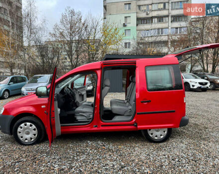 Красный Фольксваген Кадди, объемом двигателя 1.6 л и пробегом 189 тыс. км за 7650 $, фото 61 на Automoto.ua