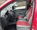 Красный Фольксваген Кадди, объемом двигателя 1.6 л и пробегом 263 тыс. км за 7900 $, фото 13 на Automoto.ua