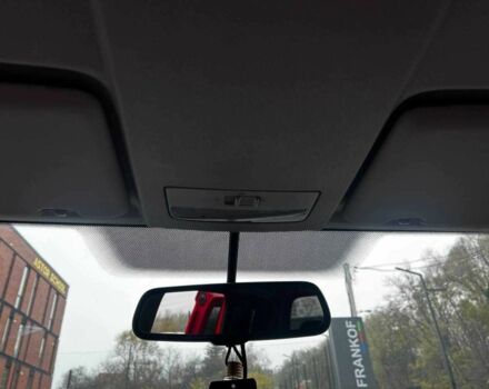 Красный Фольксваген Кадди, объемом двигателя 2 л и пробегом 224 тыс. км за 7000 $, фото 11 на Automoto.ua