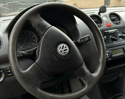 Червоний Фольксваген Кадді, об'ємом двигуна 1.98 л та пробігом 224 тис. км за 6900 $, фото 11 на Automoto.ua