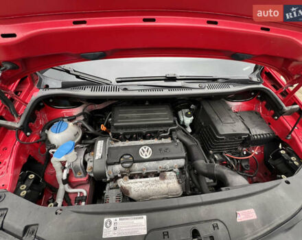 Красный Фольксваген Кадди, объемом двигателя 1.4 л и пробегом 195 тыс. км за 7300 $, фото 25 на Automoto.ua