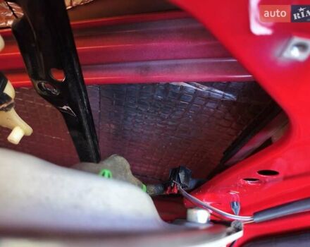 Червоний Фольксваген Кадді, об'ємом двигуна 2 л та пробігом 188 тис. км за 9300 $, фото 39 на Automoto.ua