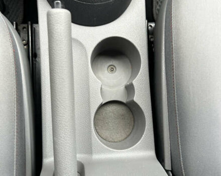 Червоний Фольксваген Кадді, об'ємом двигуна 1.98 л та пробігом 224 тис. км за 6900 $, фото 18 на Automoto.ua