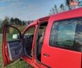 Красный Фольксваген Кадди, объемом двигателя 1.39 л и пробегом 231 тыс. км за 8000 $, фото 4 на Automoto.ua