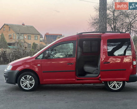 Красный Фольксваген Кадди, объемом двигателя 1.39 л и пробегом 176 тыс. км за 6700 $, фото 14 на Automoto.ua