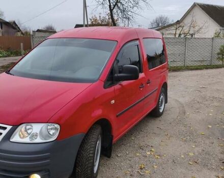 Червоний Фольксваген Кадді, об'ємом двигуна 2 л та пробігом 188 тис. км за 9300 $, фото 3 на Automoto.ua