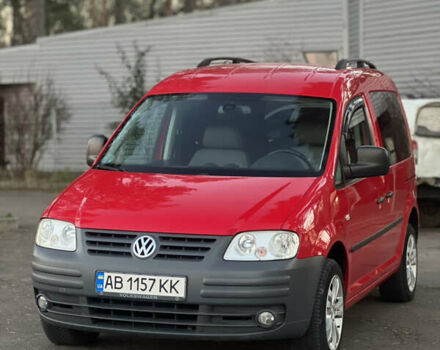 Красный Фольксваген Кадди, объемом двигателя 1.39 л и пробегом 176 тыс. км за 6700 $, фото 1 на Automoto.ua